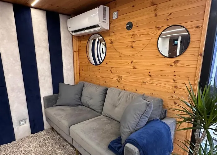 بوتيل Ruheoase Am Wasser, Sauna-hausboot In Naturidylle برلين