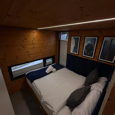 船屋 Ruheoase Am Wasser, Sauna-hausboot In Naturidylle