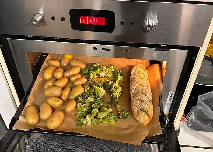 Ruheoase Am Wasser, Sauna-hausboot In Naturidylle Berlin